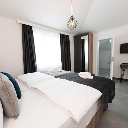 Kaštela Kapov'S Rooms מראה חיצוני תמונה