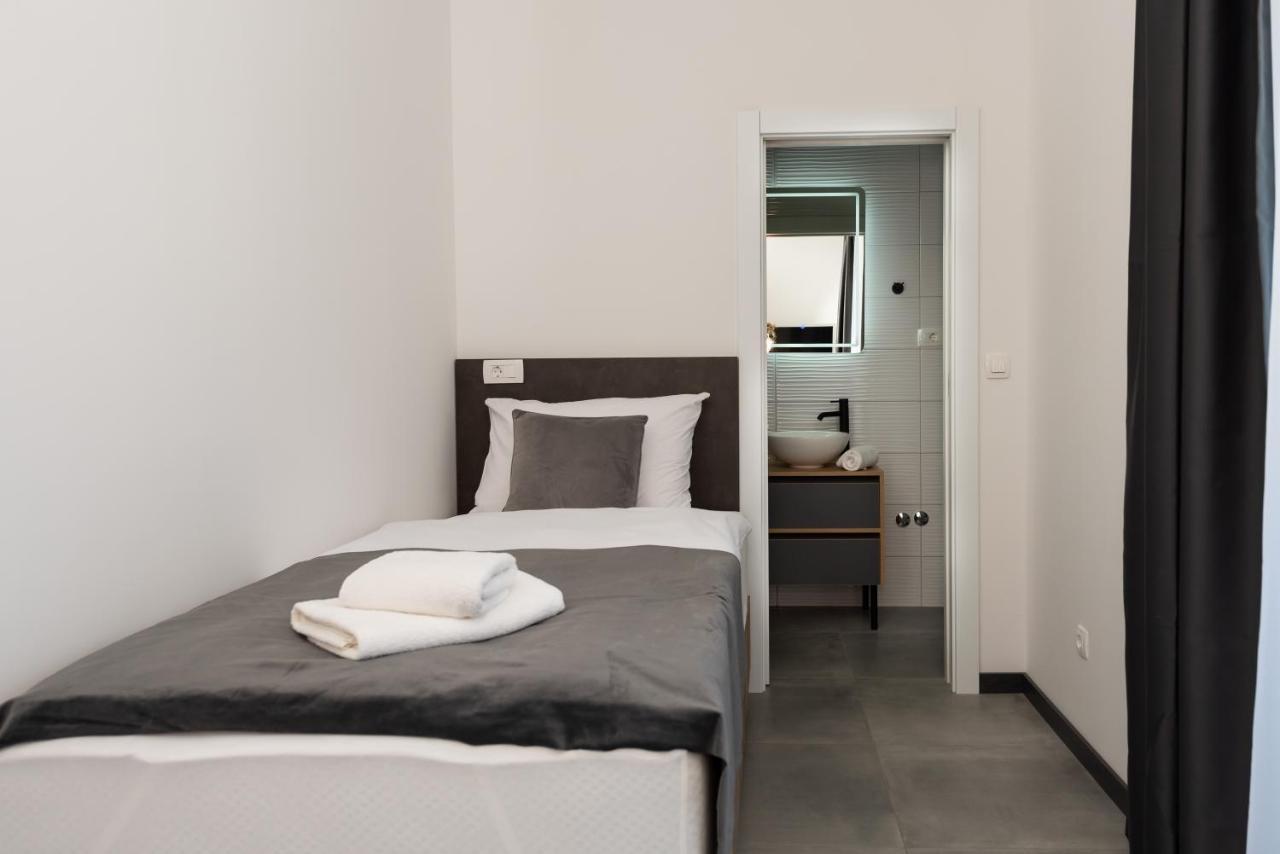 Kaštela Kapov'S Rooms מראה חיצוני תמונה